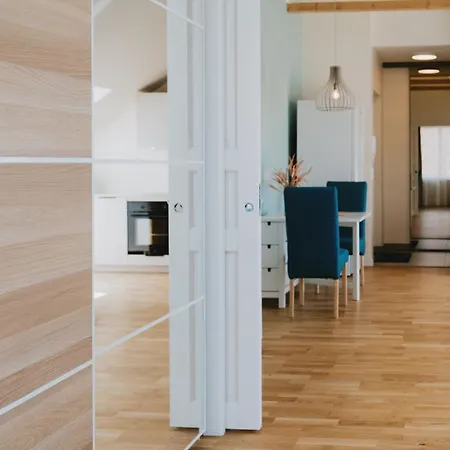 Korter Modern Penthouse With View *